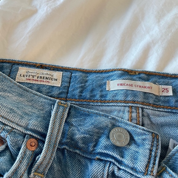 Levi’s ribcage straight leg jeans, size W25 / L27 - Picture 4 of 10